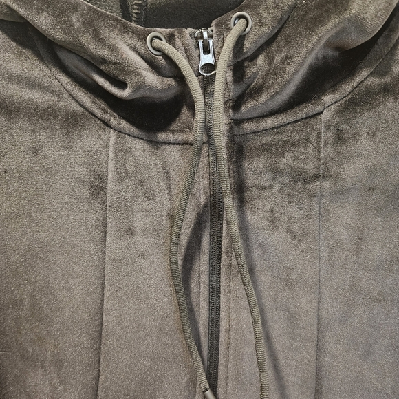 EMELY B Women's Fulm Zip Hooded Black Velvet   Sweatshirt Size M - Picture 5 of 12